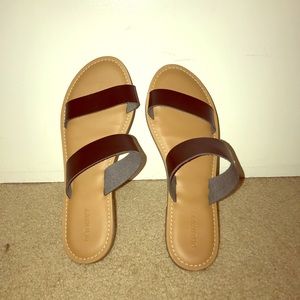 Old navy sandals, NEVER WORN